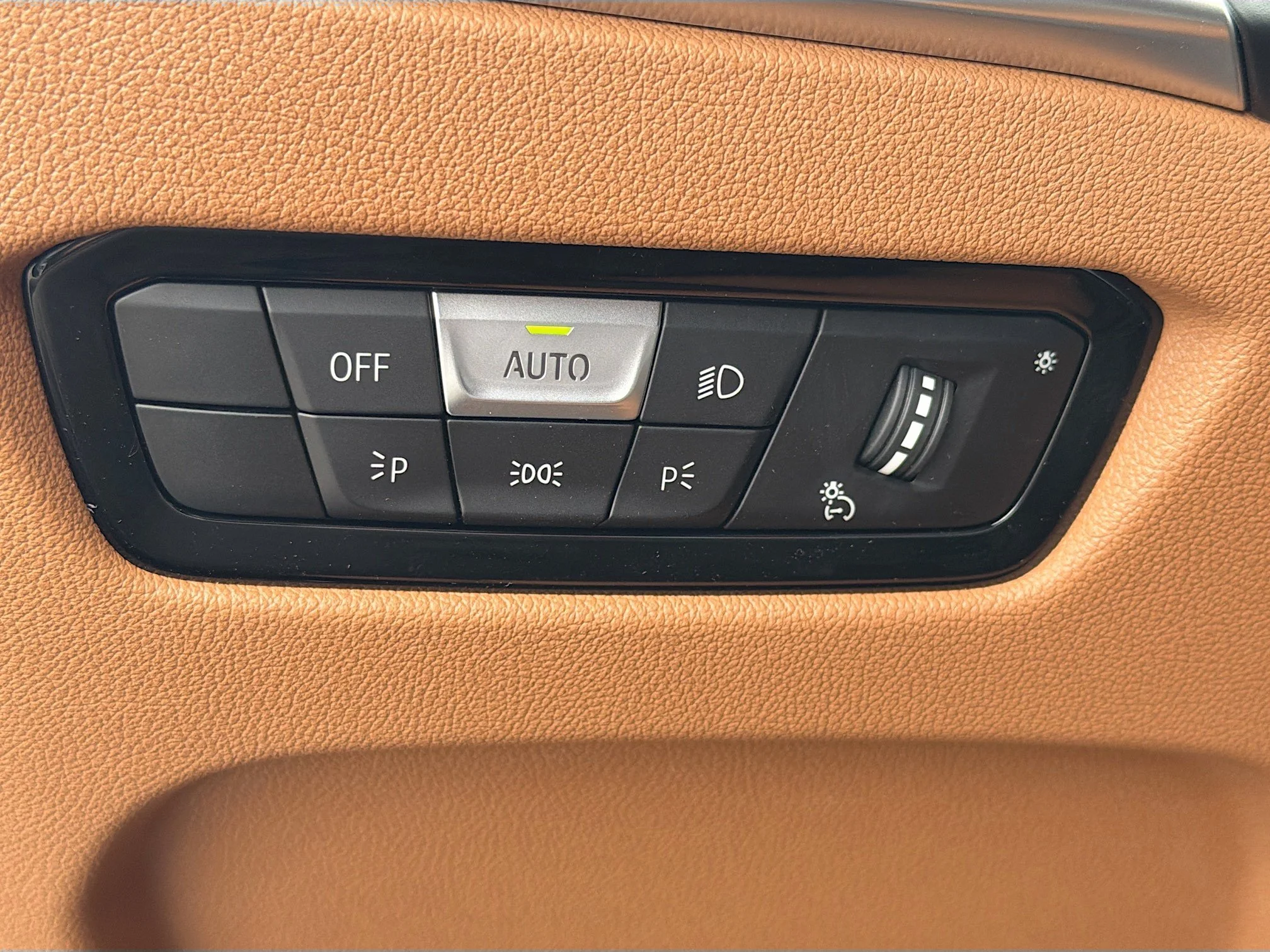 New 2026 Skyscraper Grey Metallic BMW 330i image 34