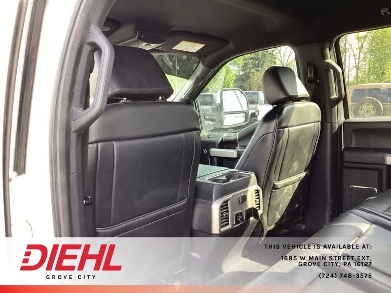 Used 2022 White Ford Lariat image 15