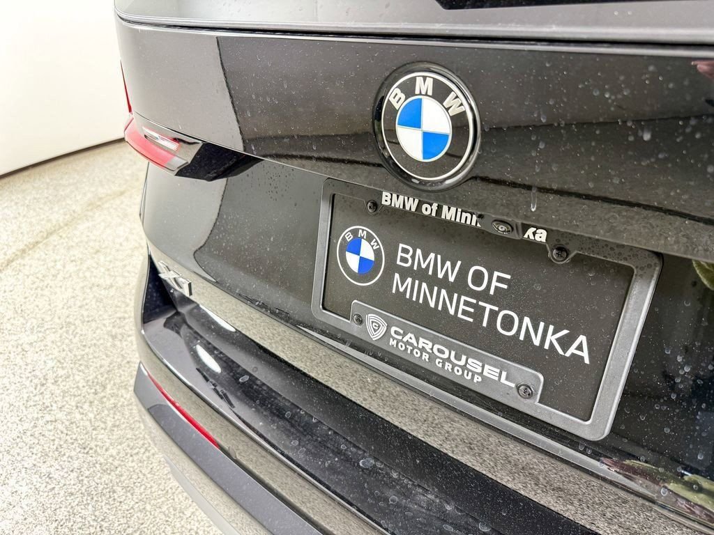 Certified Used 2025 Jet Black BMW xDrive28i image 20