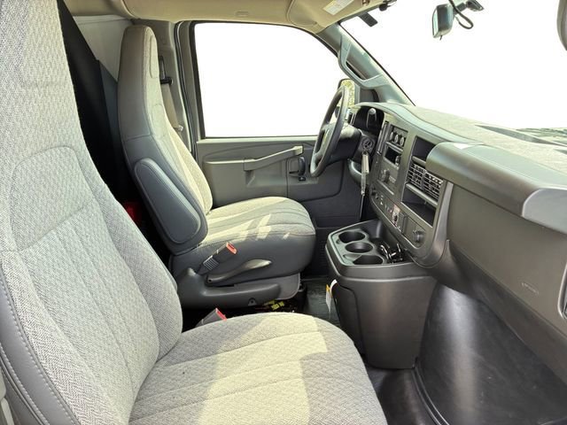 2026 Chevrolet Express Cargo Work Van - Photo 13
