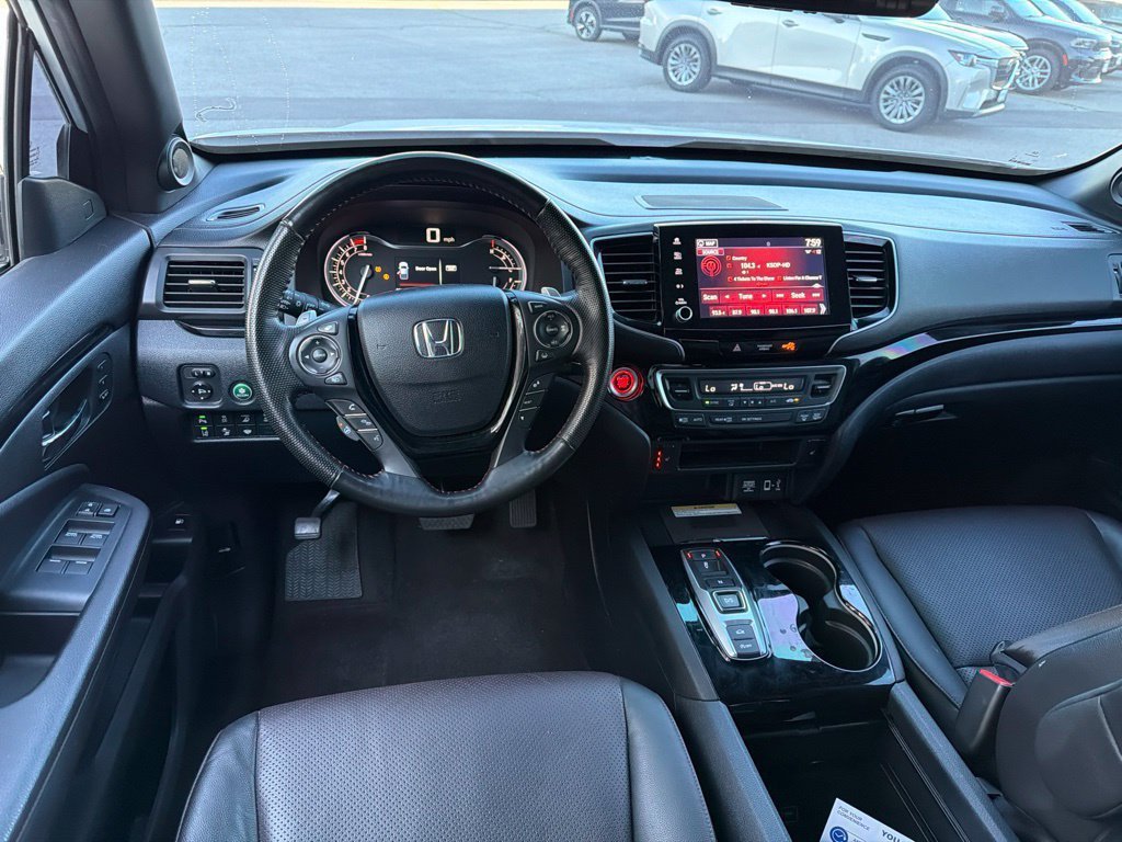Used 2023 Platinum White Pearl Honda Black Edition image 18