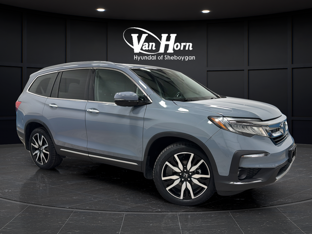 Used 2022 Gray Honda Touring image 1