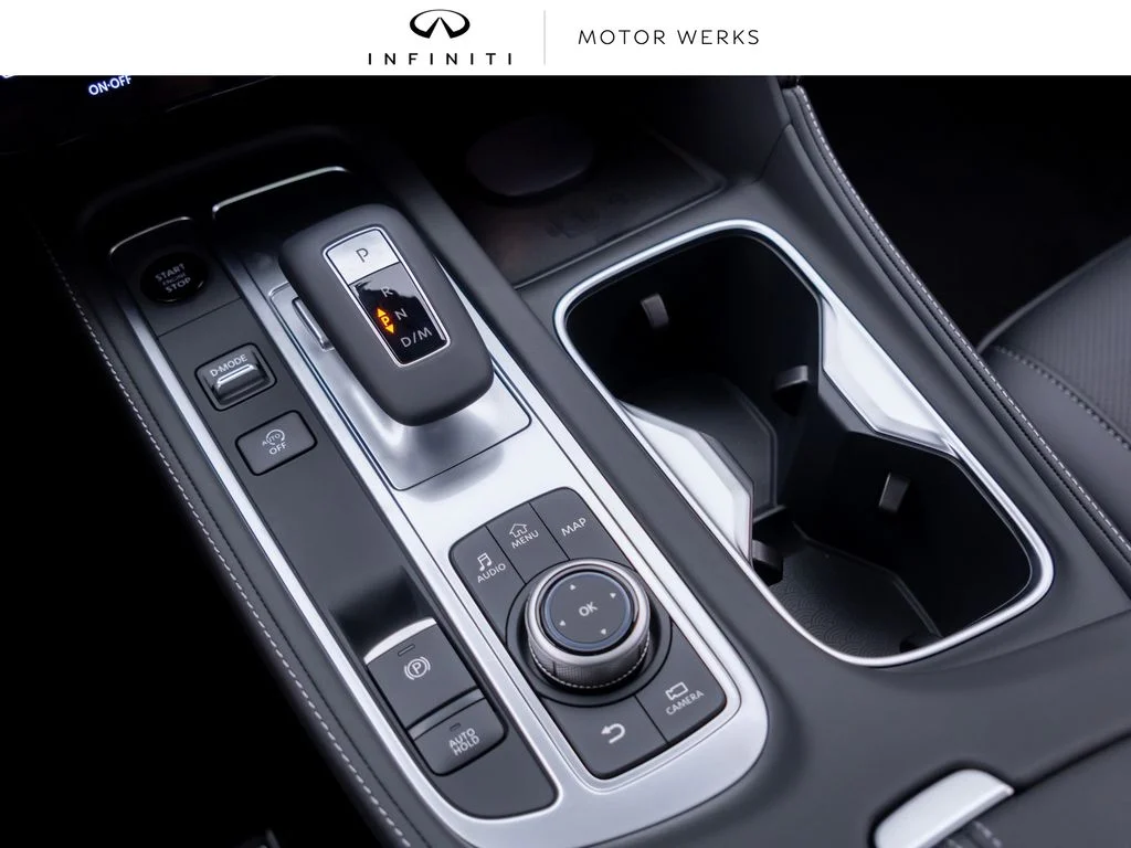 New 2027 DEEP EMERALD INFINITI Luxe AWD image 29