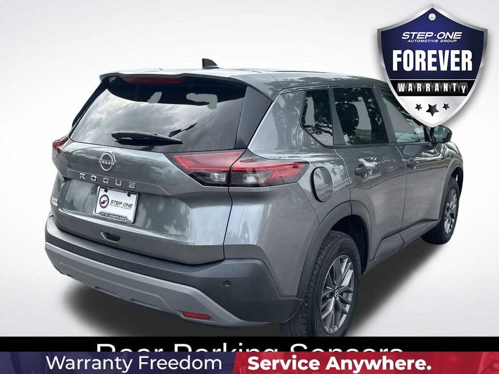 Used 2023 Gray Nissan S image 7