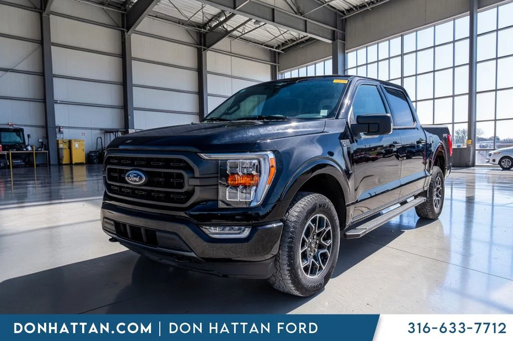 Used 2023 Black Ford XLT image 27