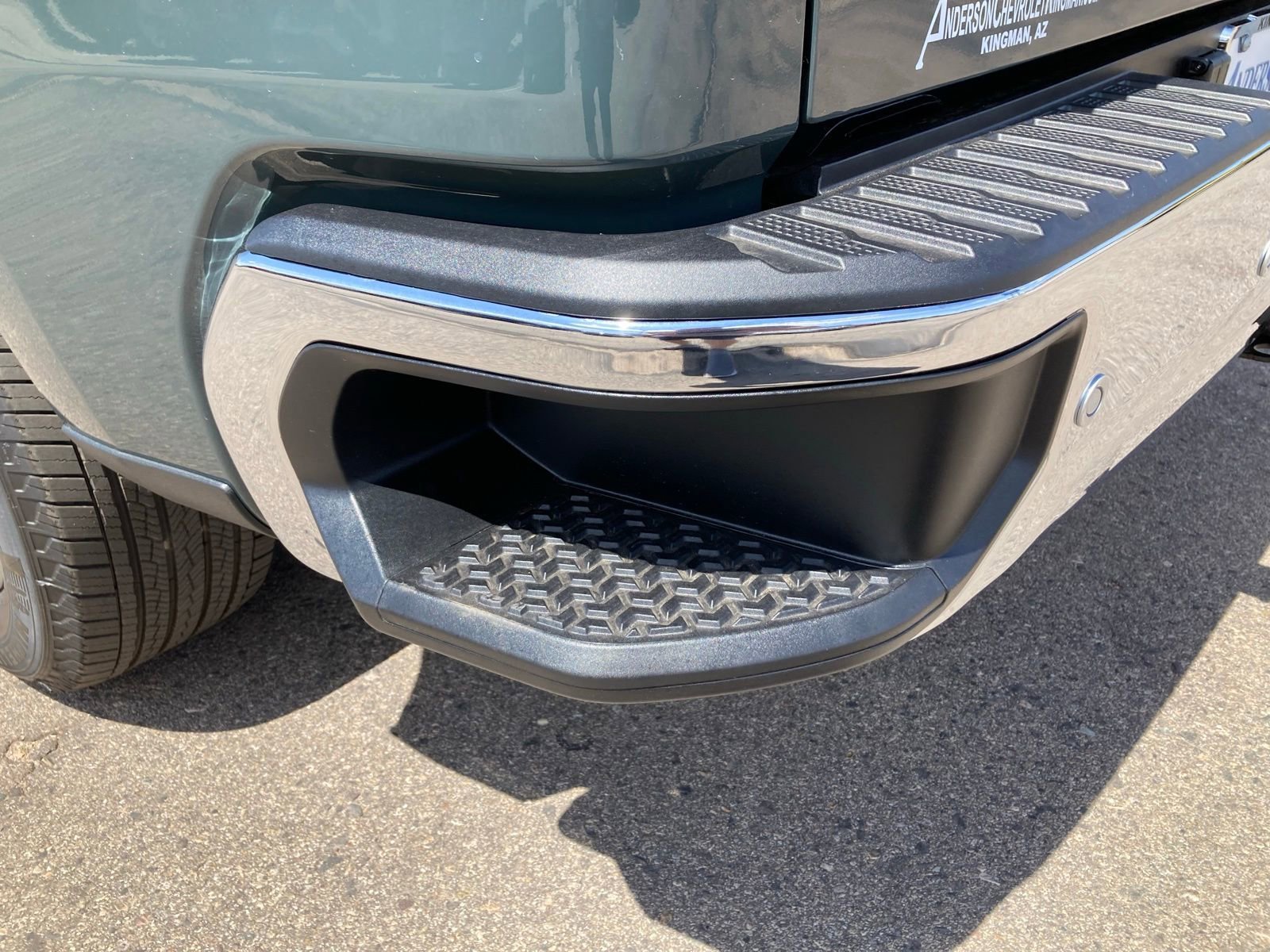 2025 Chevrolet Silverado 1500 LT - Photo 9