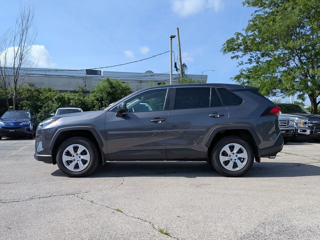 Used 2025 Gray Toyota LE image 4