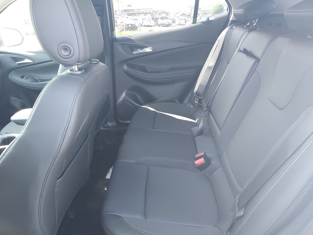 New 2026 Summit White Buick Preferred image 14