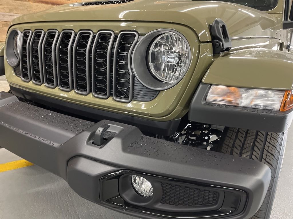 2026 Jeep Gladiator Sport S - Photo 12