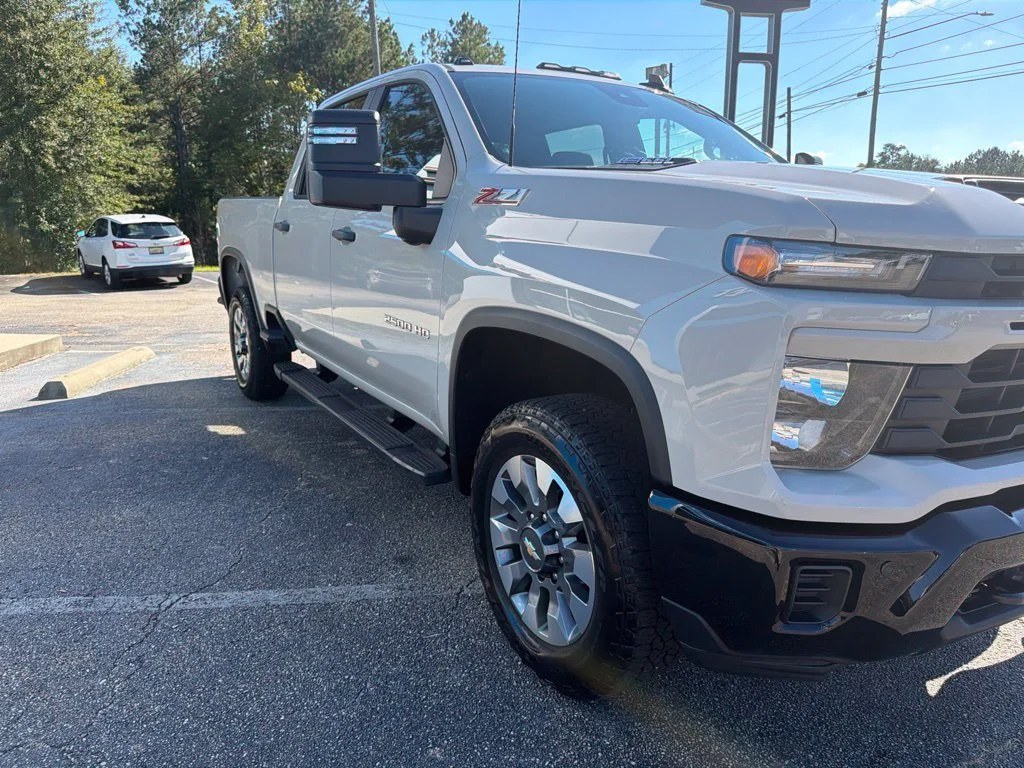 Used 2026 White Sands Chevrolet Custom image 7