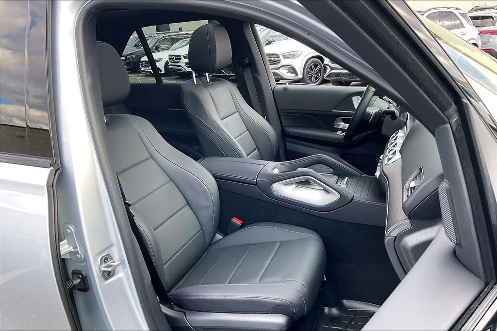 Used 2026 Black Mercedes-Benz GLE 350 image 7