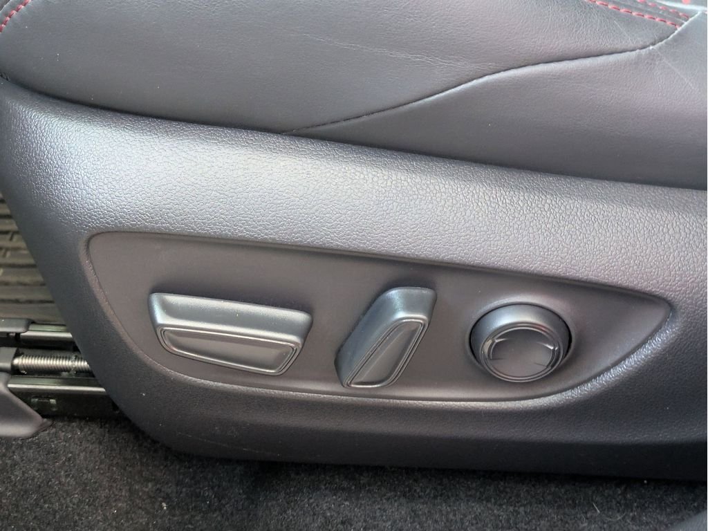 2024 Toyota RAV4 XSE - Photo 7