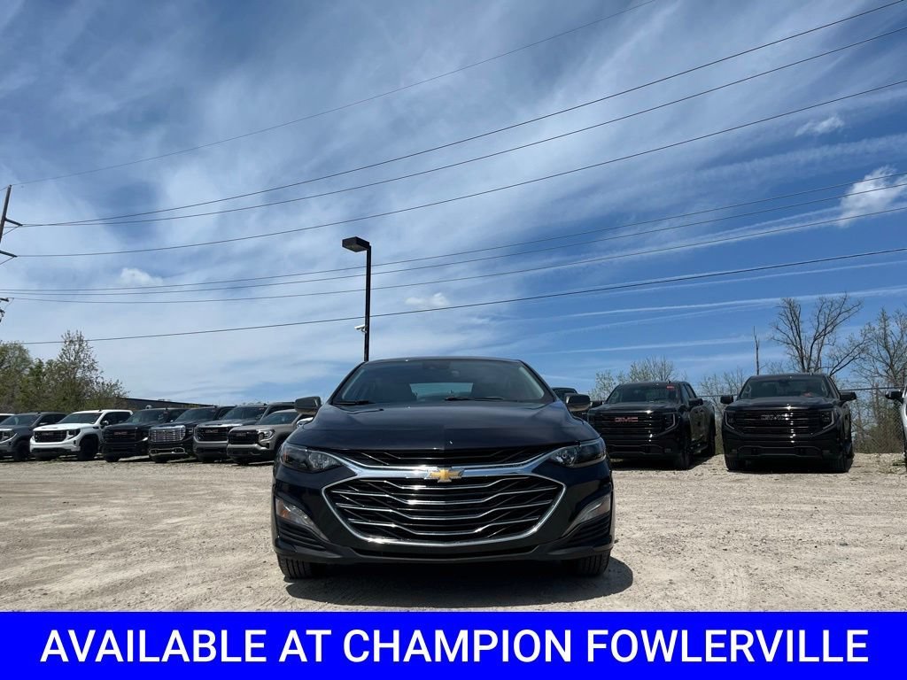Used 2023 Chevrolet Malibu 1LT with VIN 1G1ZD5STXPF223503 for sale in Fowlerville, MI