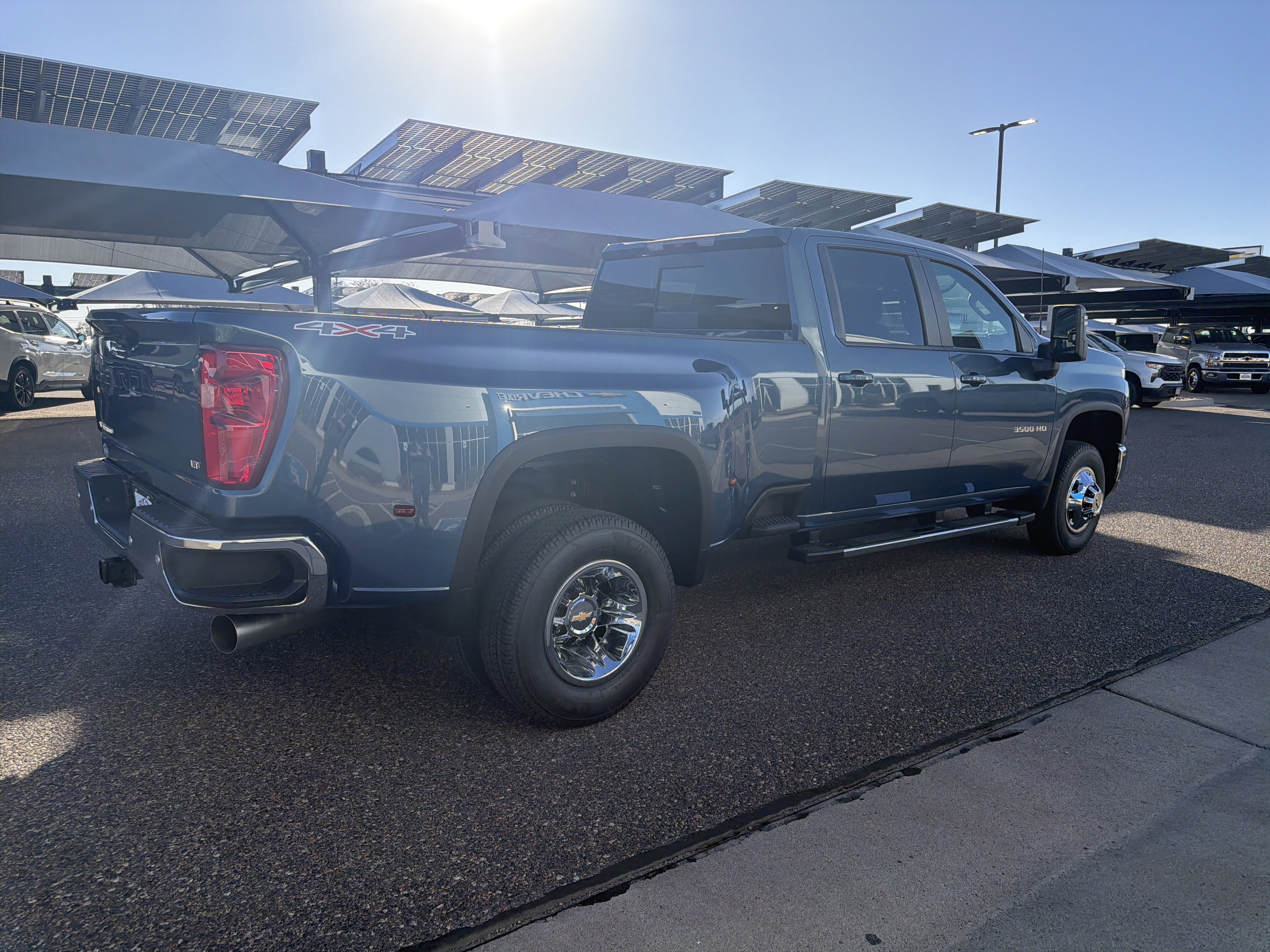 2026 Chevrolet Silverado 3500 HD LT - Photo 6