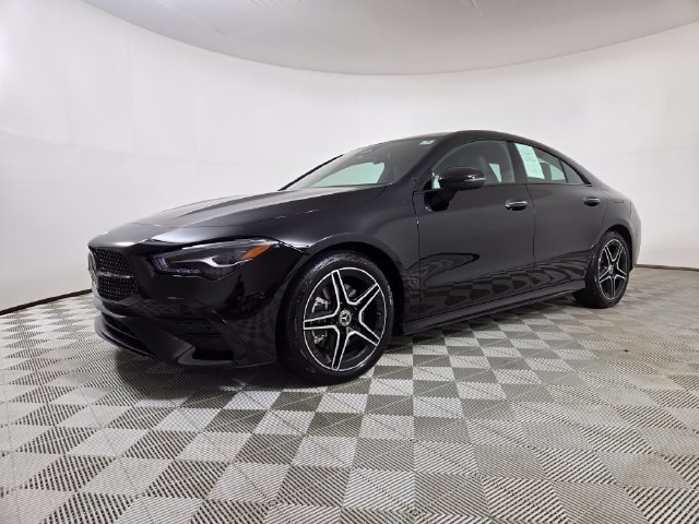 Used 2026  Mercedes-Benz CLA 250 image 4