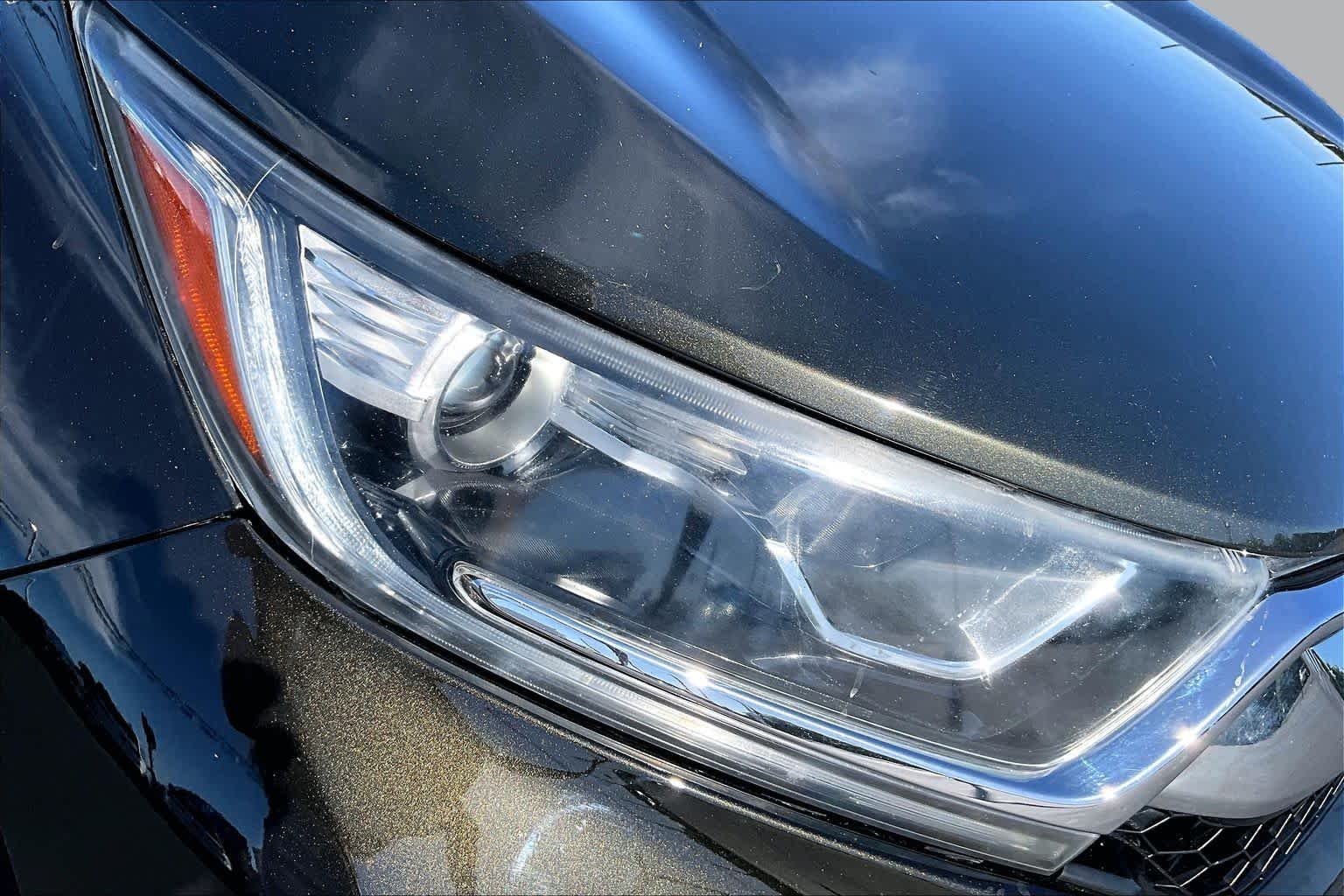 Used 2018 Crystal Black Pearl Honda EX-L image 27