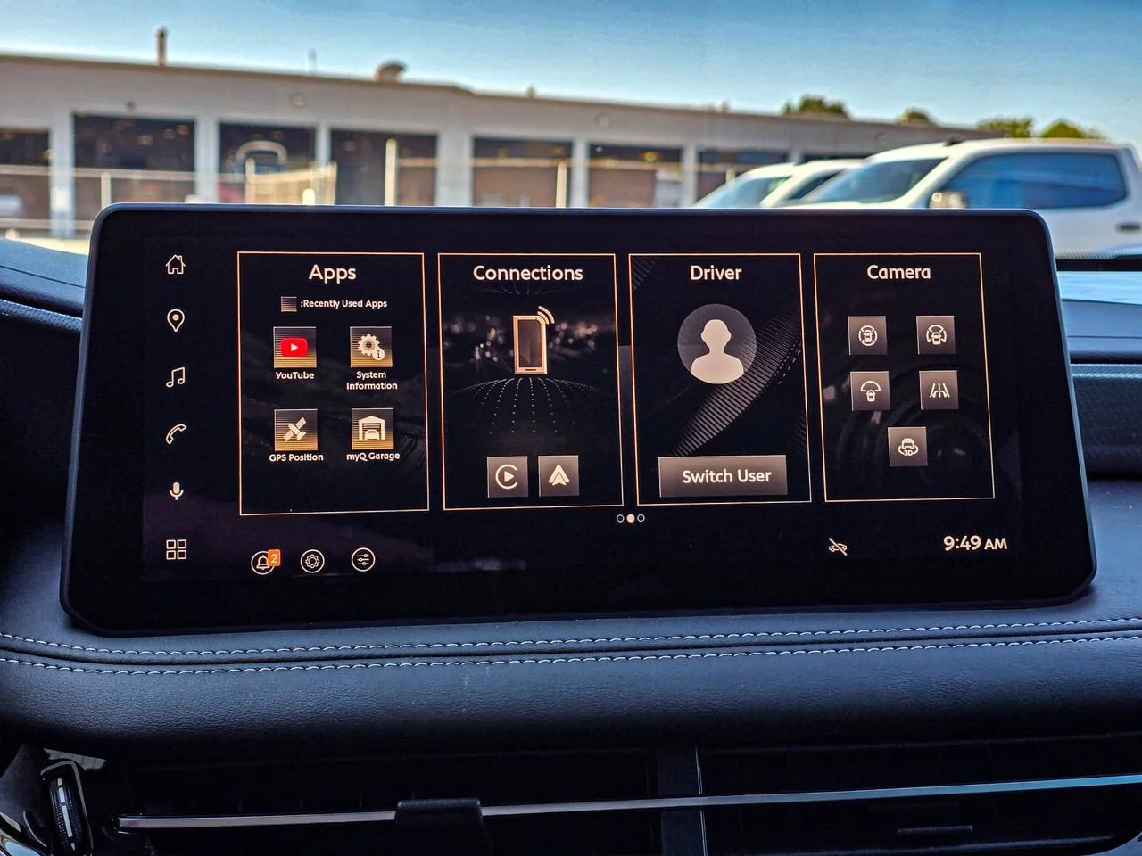 New 2027 GRAPHITE SHADOW INFINITI Luxe AWD image 15