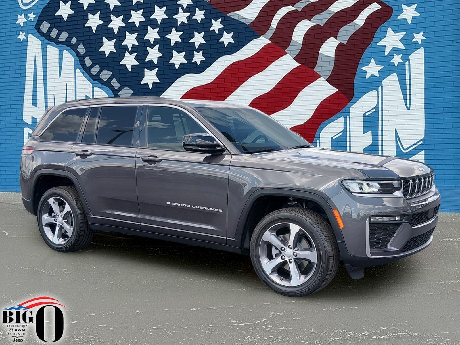 New 2026 Baltic Gray Metallic Clear-Coat Exterior Paint Jeep Limited 4x4 image 1