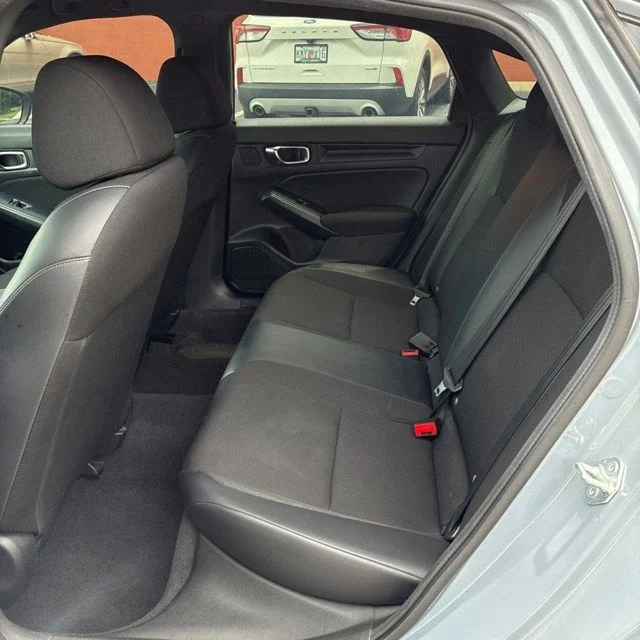 Used 2022  Honda Sport image 11