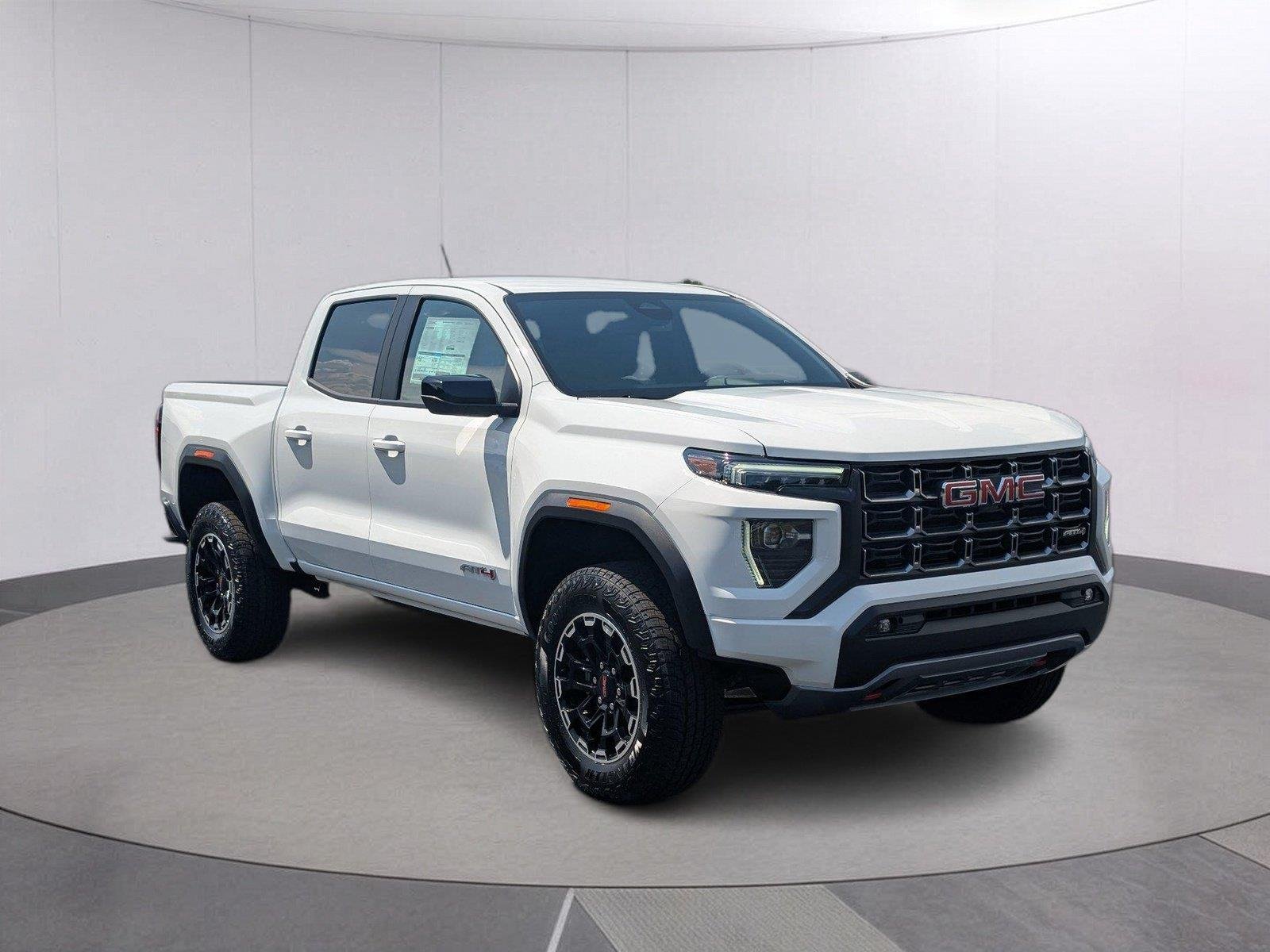 New 2026 Summit White GMC AT4 image 9