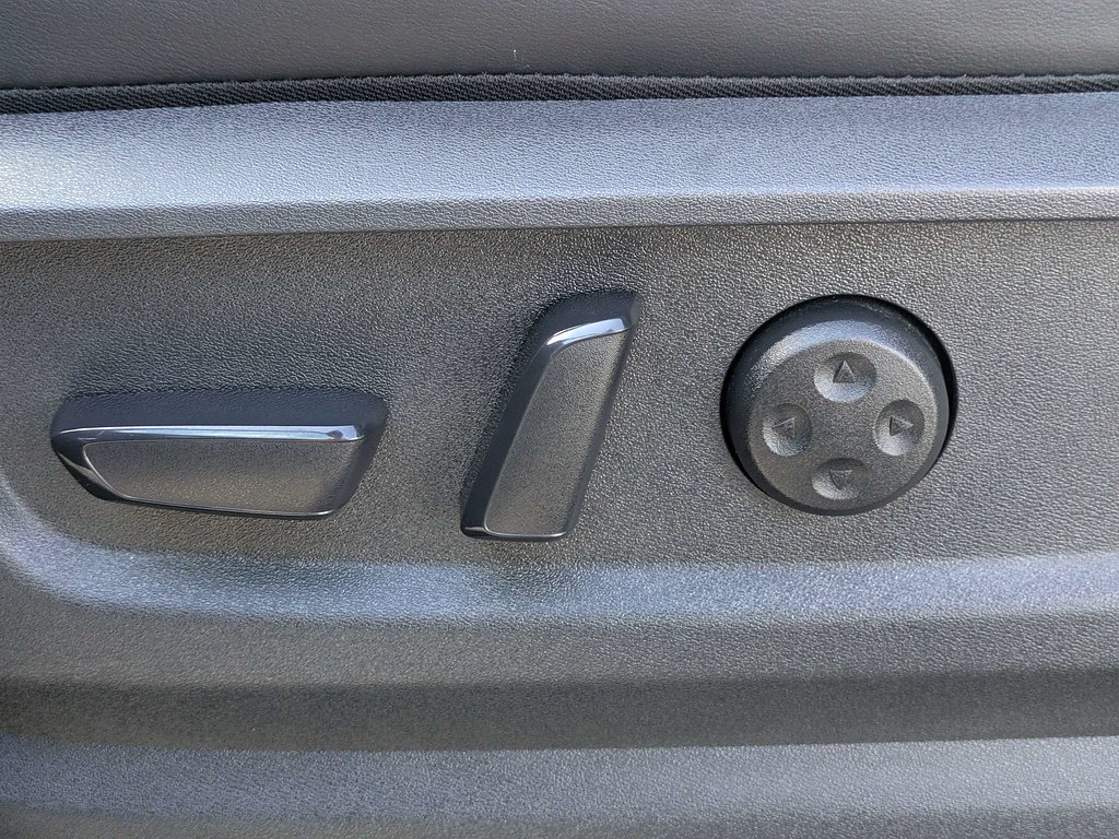 2025 Nissan Armada Platinum - Photo 21