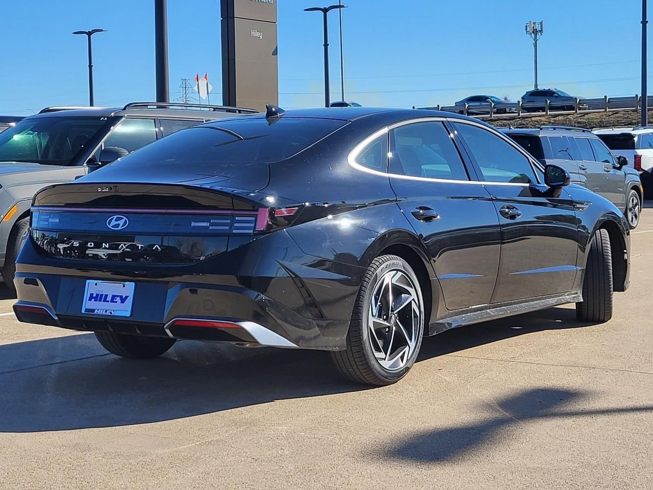 New 2026 Abyss Black Hyundai SEL Sport image 5