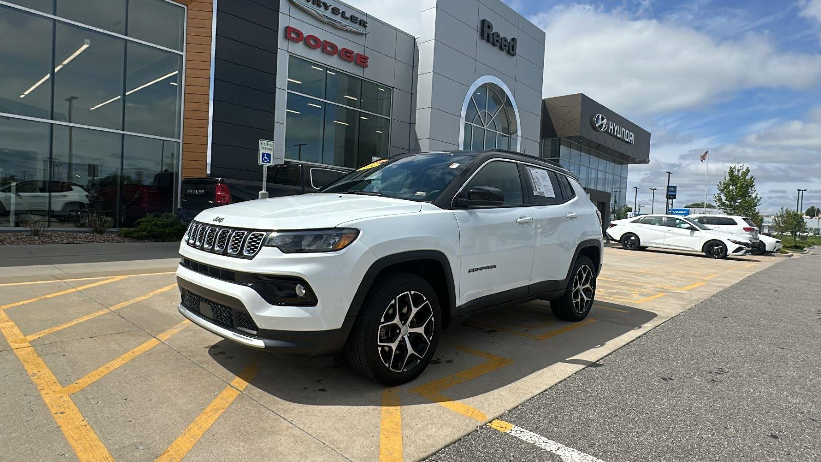 2024 Jeep Compass Limited 4X4's photo