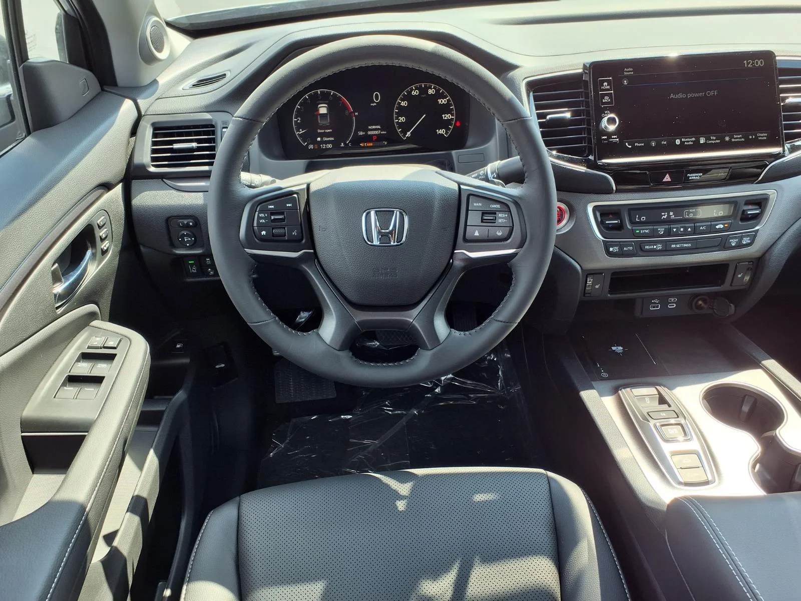New 2026 Solar Silver Metallic Honda RTL image 2