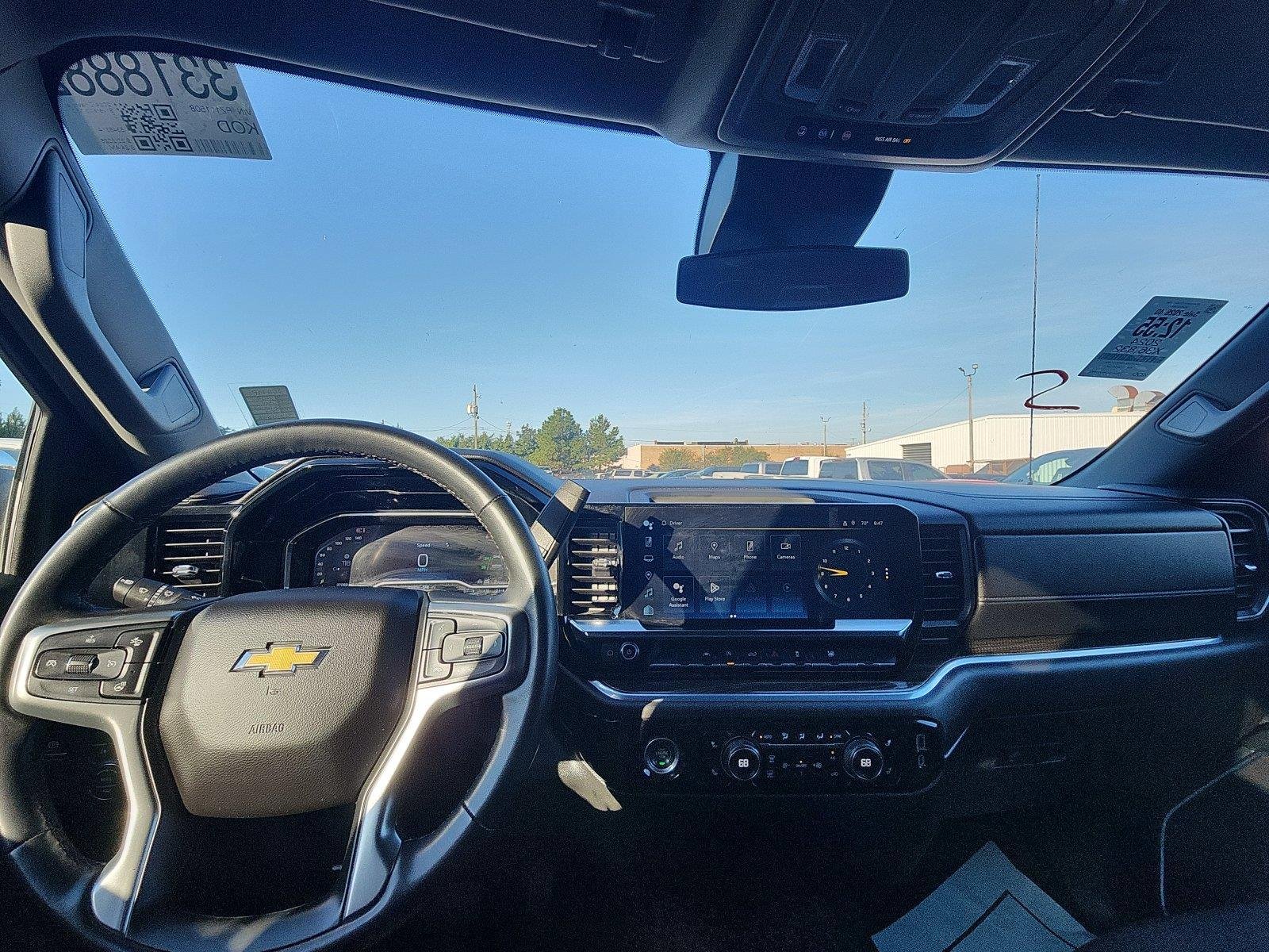 2024 Chevrolet Silverado 1500 LT - Photo 17