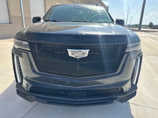Used 2023 Black Cadillac V-Series image 2
