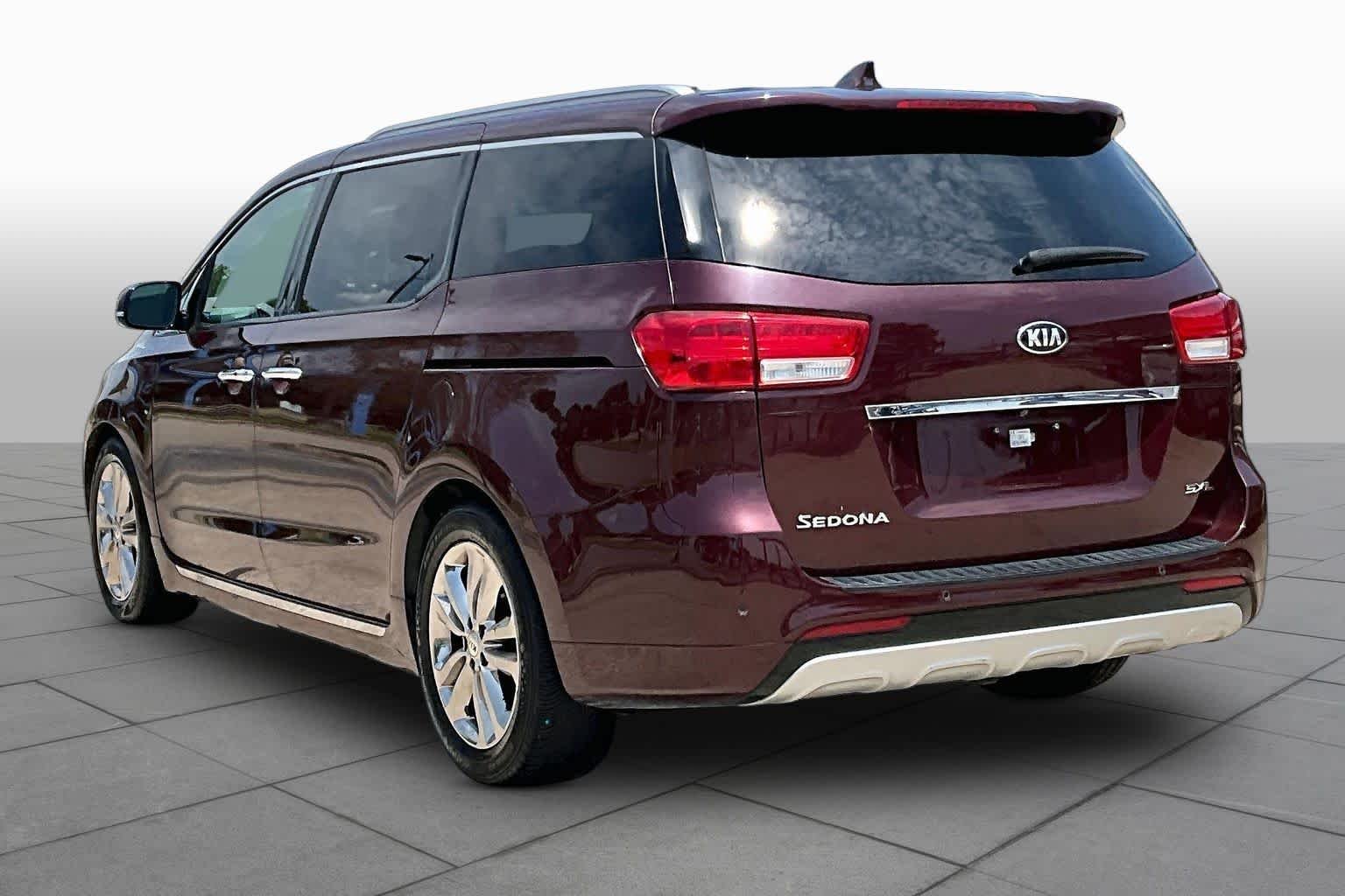 Used 2016 Venetian Red Pearl Metallic Kia SX-L image 12