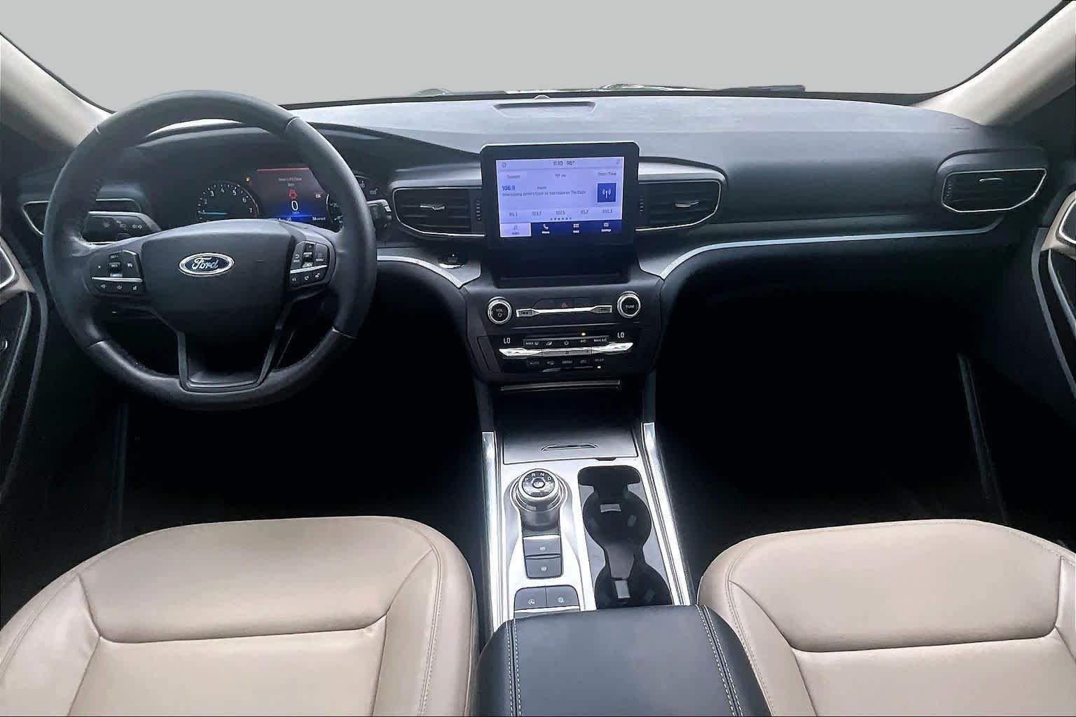 Used 2020 Agate Black Metallic Ford XLT image 13