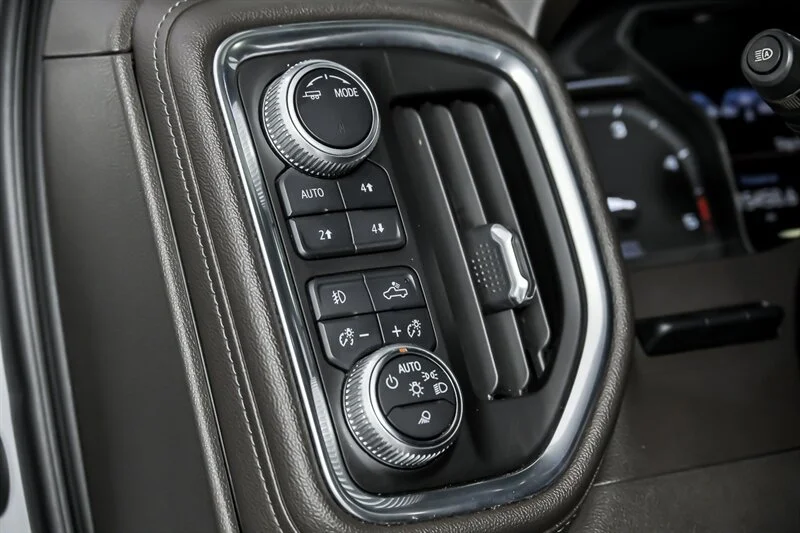 Used 2020 Summit White GMC Denali image 28