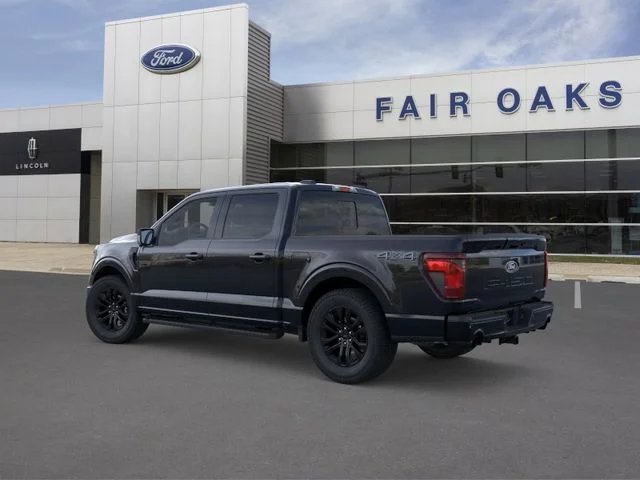 New 2026 Agate Black Metallic Ford XLT image 4