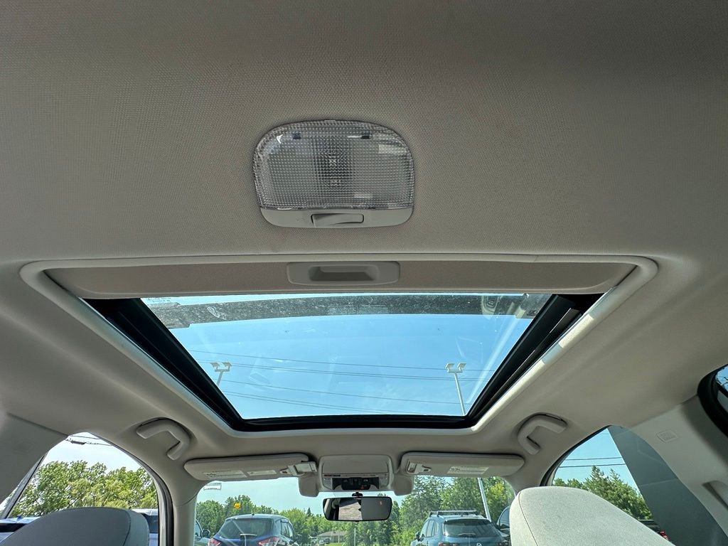 Used 2020 White Subaru Premium image 18