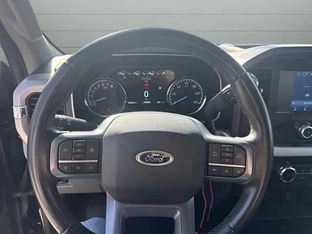 Used 2023 Black Ford XLT image 13