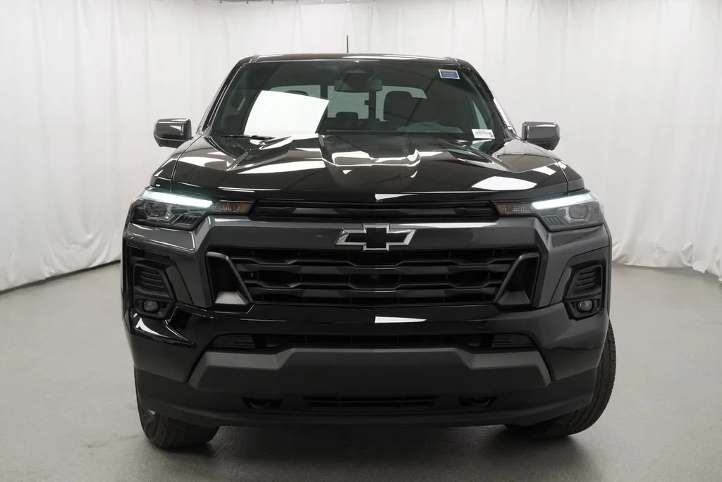 New 2026 Black Chevrolet LT image 33