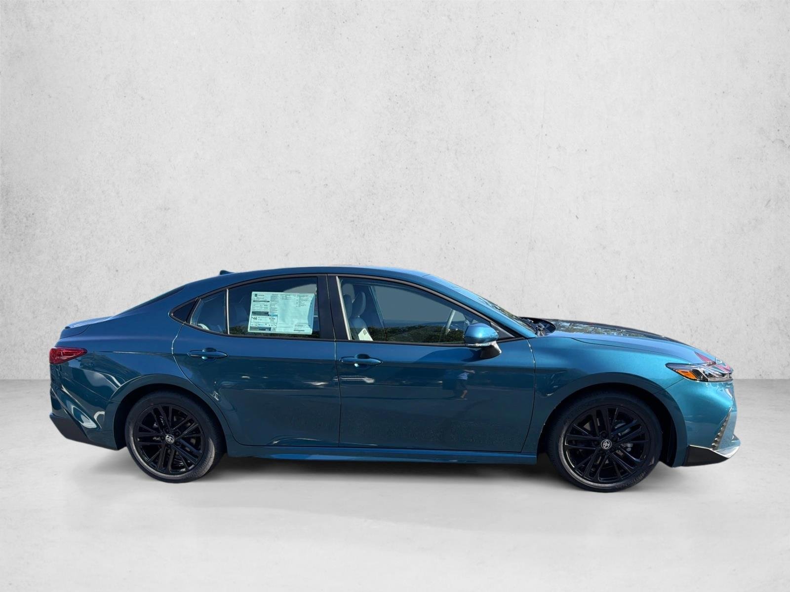 New 2026 Ocean Gem Toyota SE image 2
