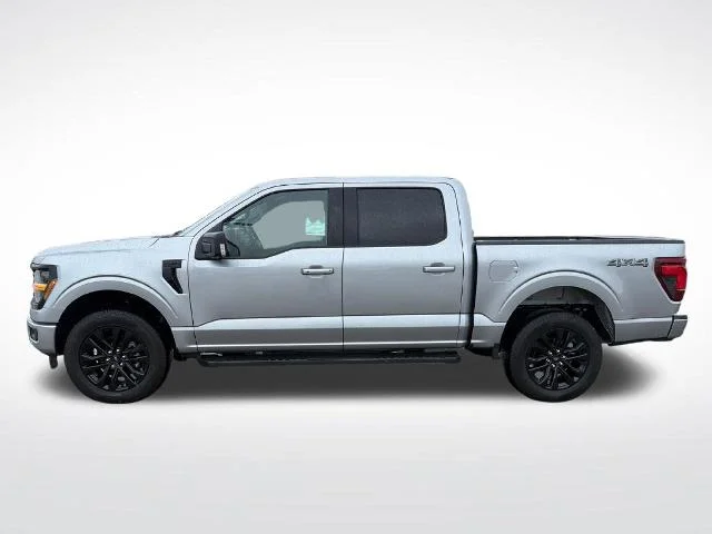 New 2026 Iconic Silver Metallic Ford XLT image 6
