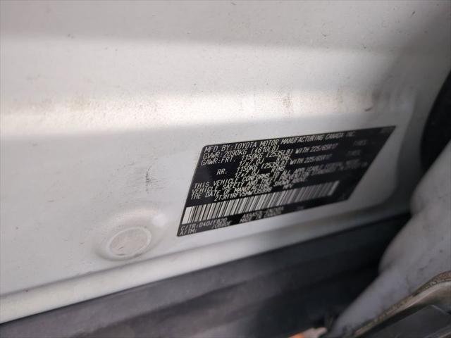 Certified Used 2021 ICE CAP Toyota  image 28