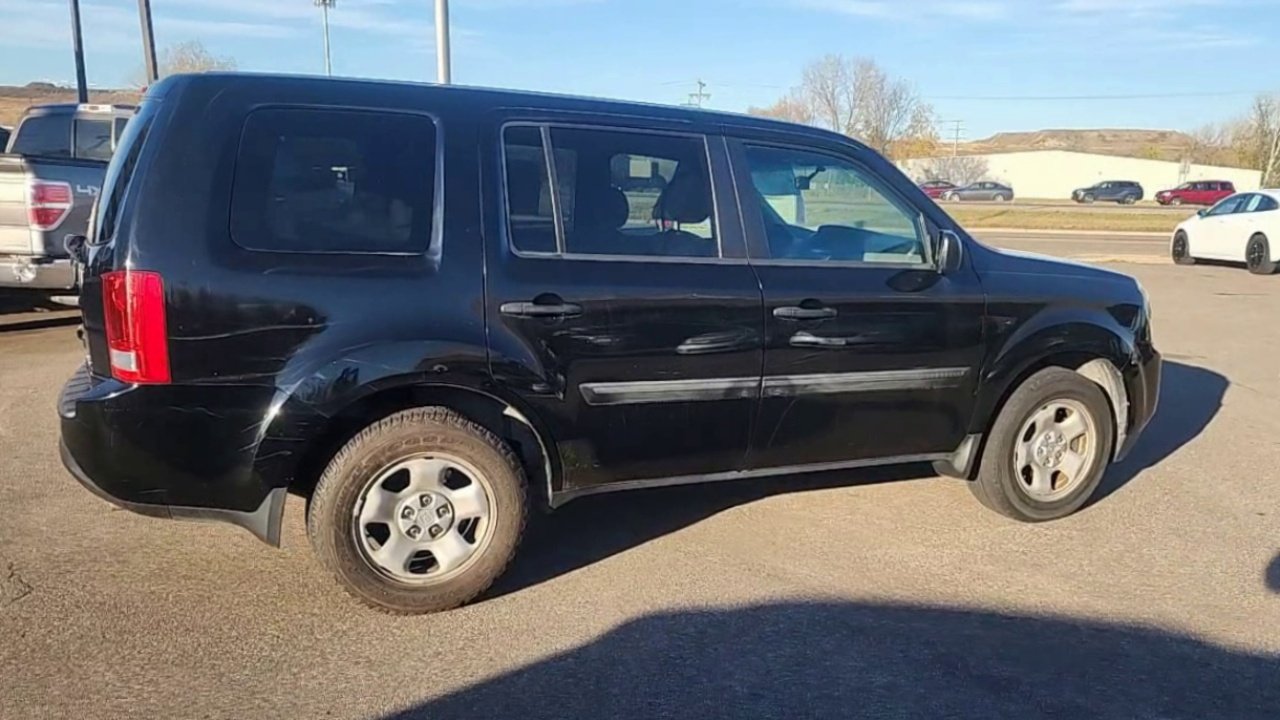 2013 Honda Pilot LX Sport photo 4