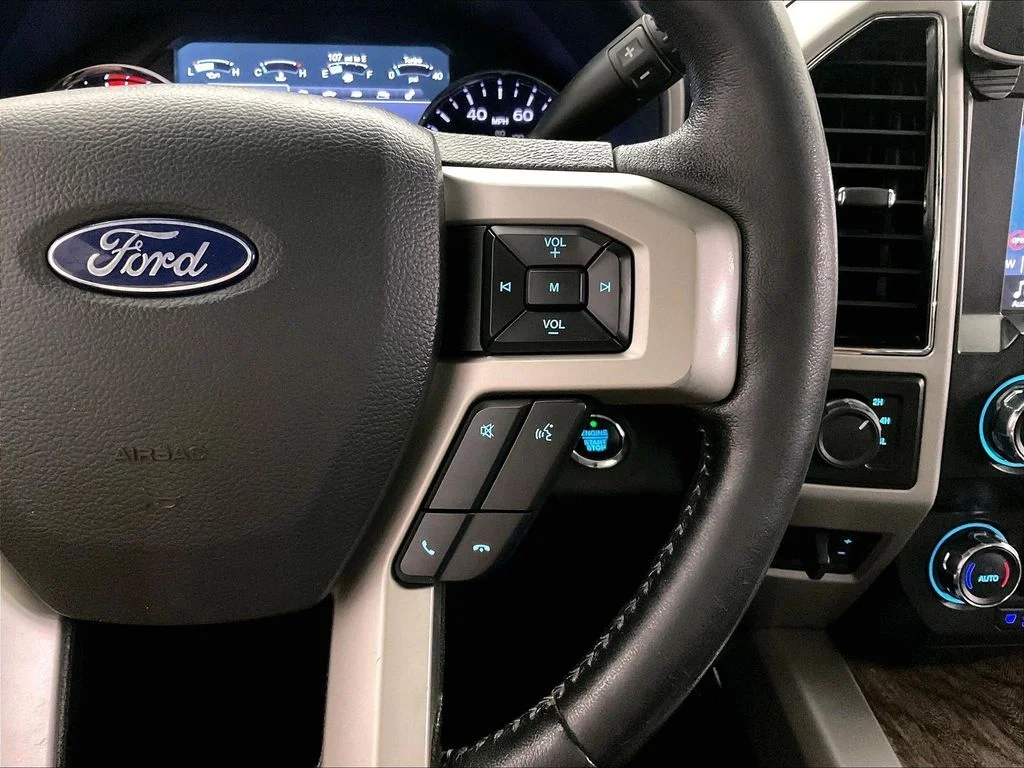 Used 2019 Black Ford Lariat image 24