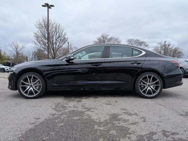 Used 2026 Black Genesis 2.5T image 4