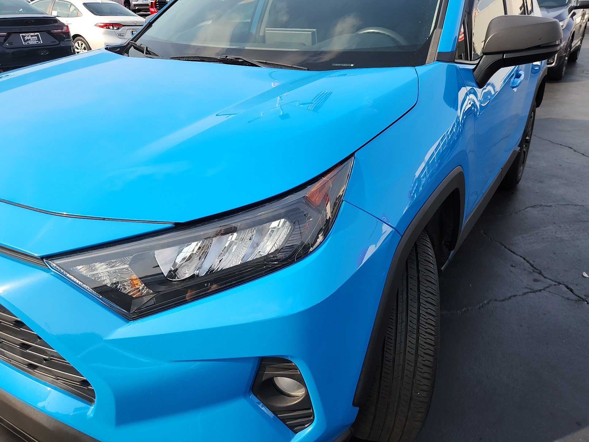 Used 2020 Blue Flame Toyota LE image 9