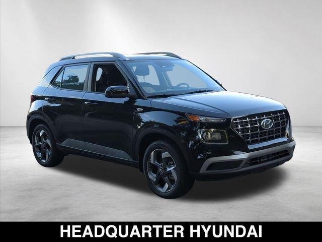 New 2026 Black Hyundai SEL image 3