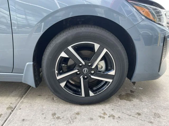 2025 Nissan Sentra SV - Photo 42