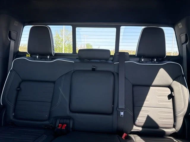 2026 GMC Sierra 1500 AT4X - Photo 38
