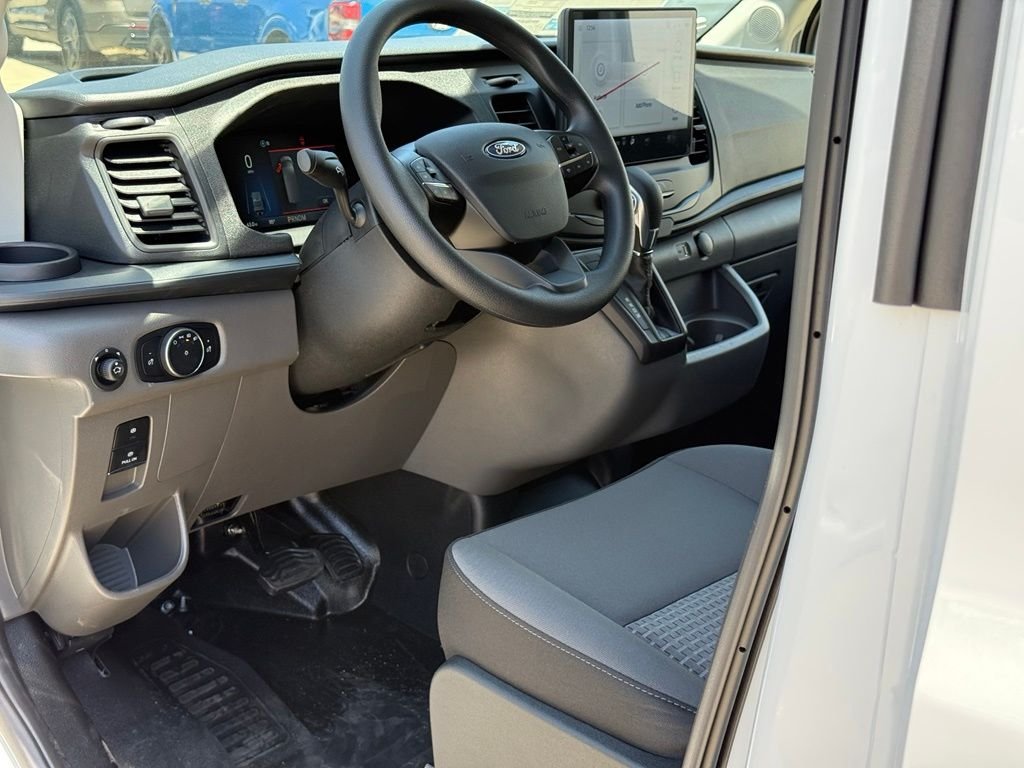 New 2026 Oxford White Ford Cargo Van image 6