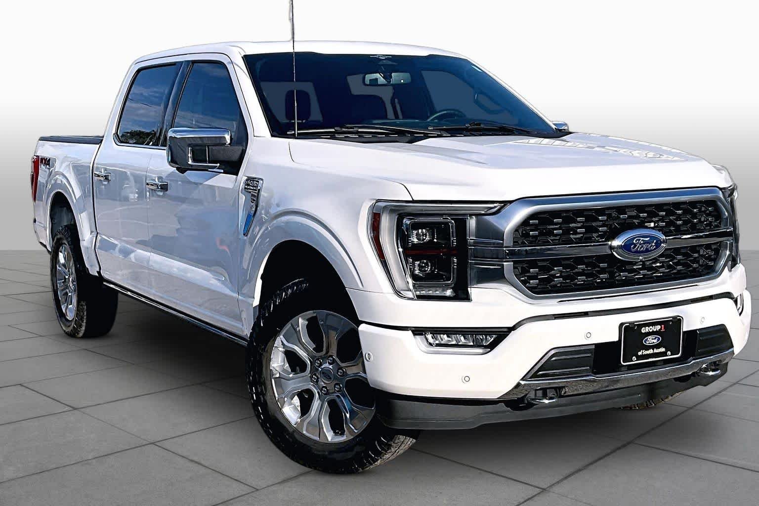 Used 2023 Star White Metallic Tri-Coat Ford Platinum image 4