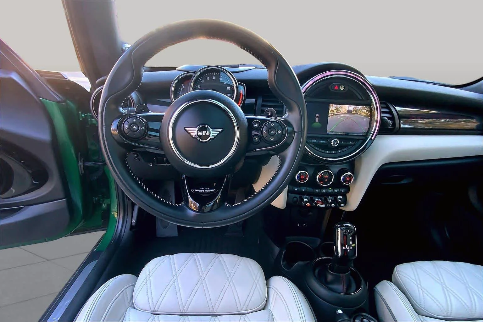 Used 2020 British Racing Green IV Metallic MINI Cooper S image 5